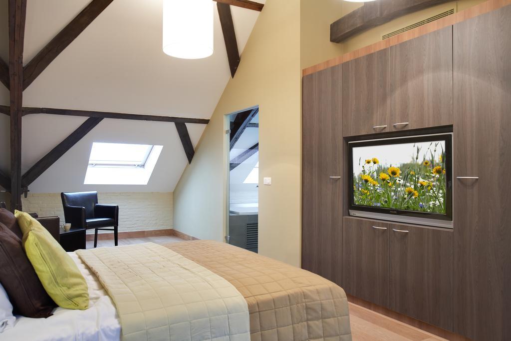 Het Godshuis Hotel Синт Лаурайнс Стая снимка