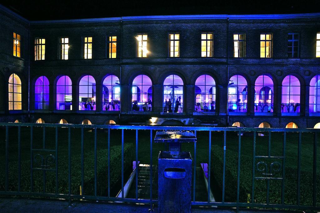 Het Godshuis Hotel Синт Лаурайнс Екстериор снимка